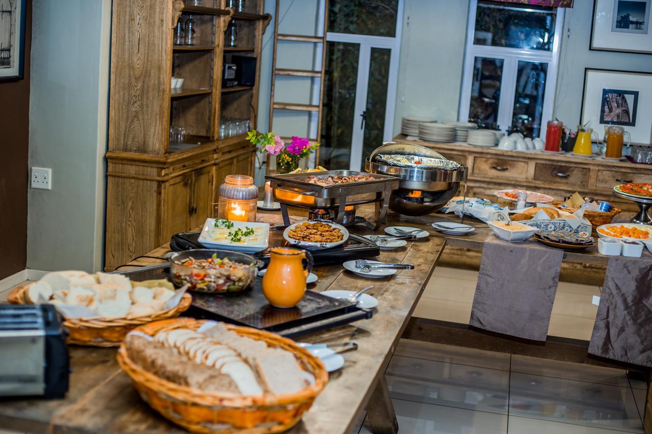 Village Boutique Hotel オチワロンゴ エクステリア 写真